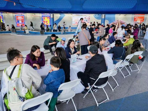 家庭教育需指南 家校社協(xié)同出良方